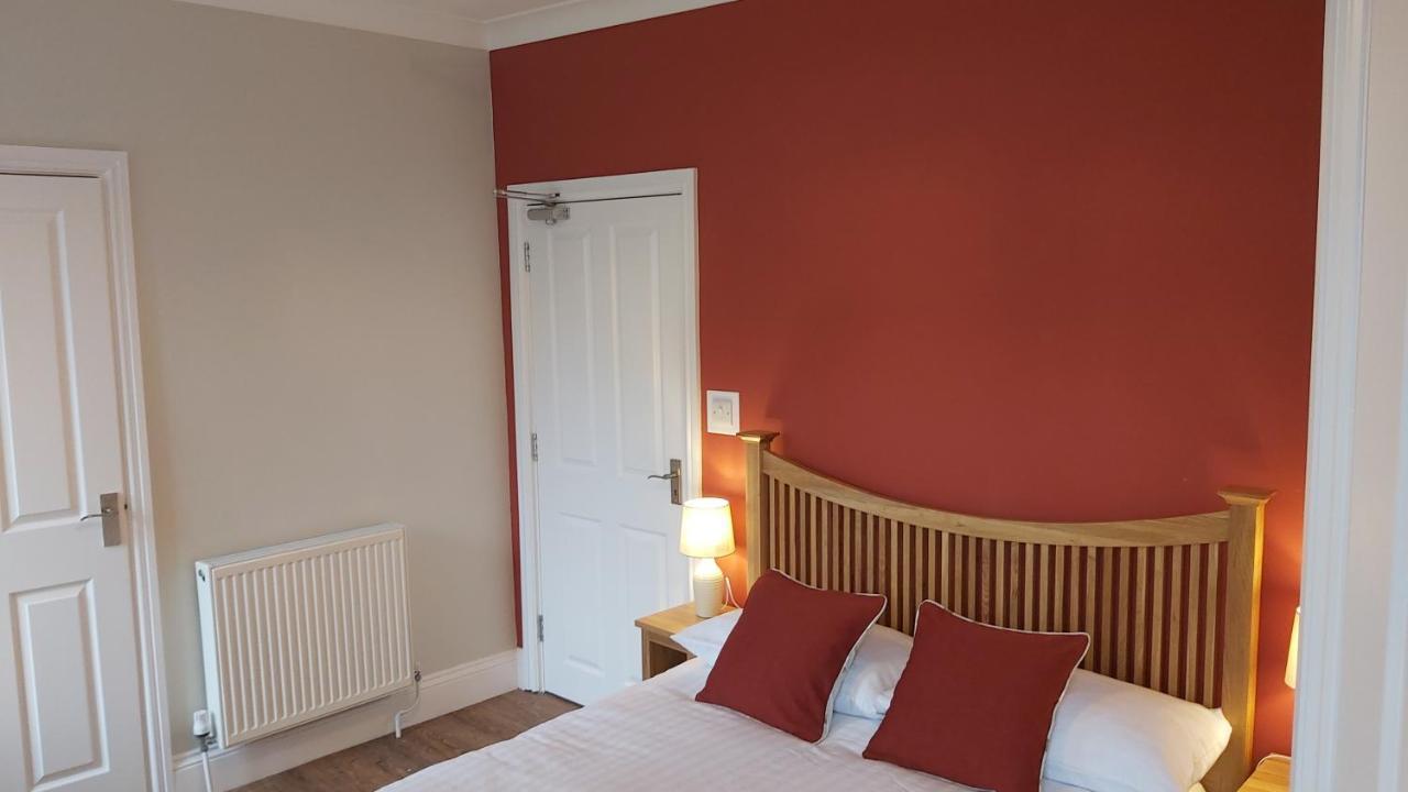 Riverbank Bed And Breakfast Llanwrtyd Wells Exterior photo
