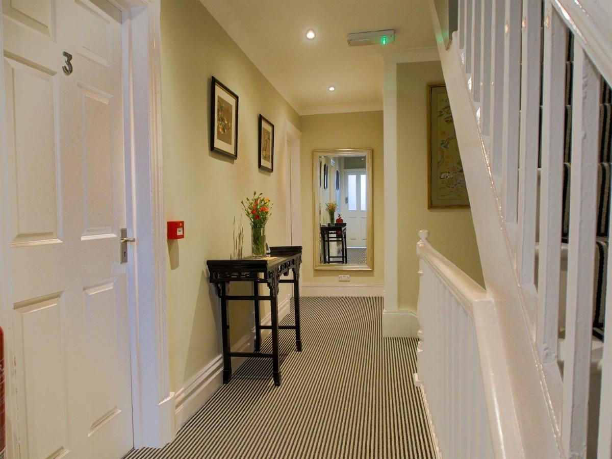 Riverbank Bed And Breakfast Llanwrtyd Wells Exterior photo