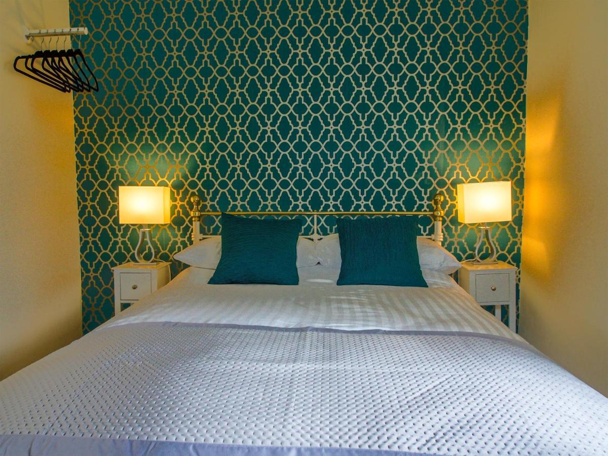 Riverbank Bed And Breakfast Llanwrtyd Wells Exterior photo